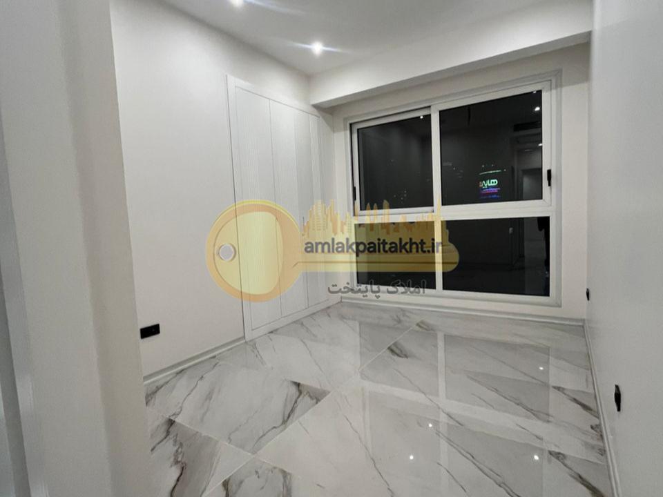 رهن کامل آپارتمان نوساز 130 متر در تهران / خیابان شریعتی نرسیده به پل صدر